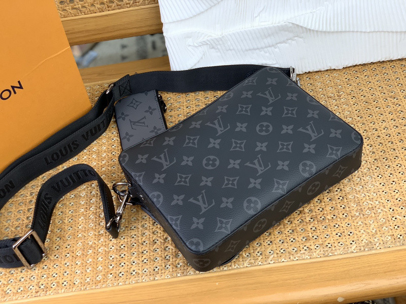 Louis Vuitton Trio Jm messenger