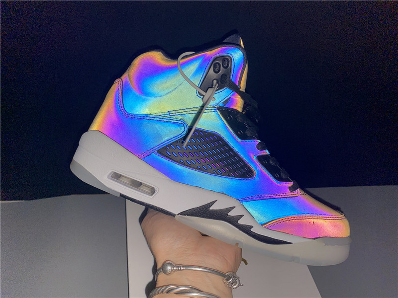 Air Jordan 5 WMNS “Oil Grey” CD2722-001