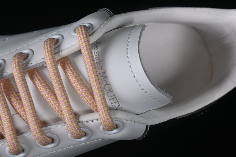 ALEXANDER MCQUEEN SNEAKER