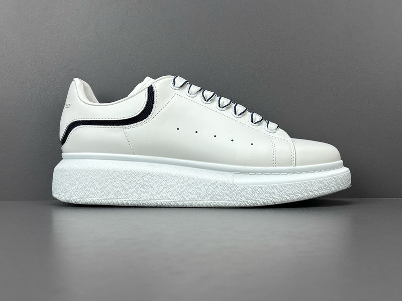 ALEXANDER MCQUEEN SNEAKER