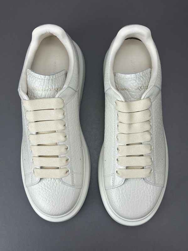 ALEXANDER MCQUEEN SNEAKER