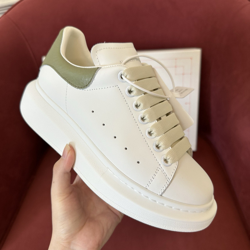 ALEXANDER MCQUEEN SNEAKER