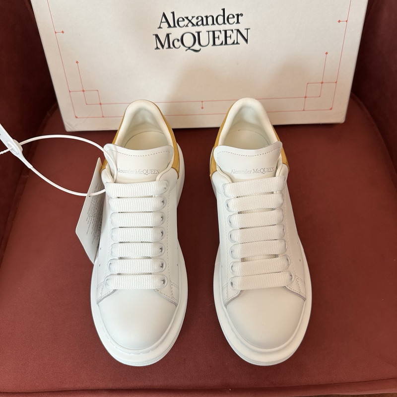 ALEXANDER MCQUEEN SNEAKER