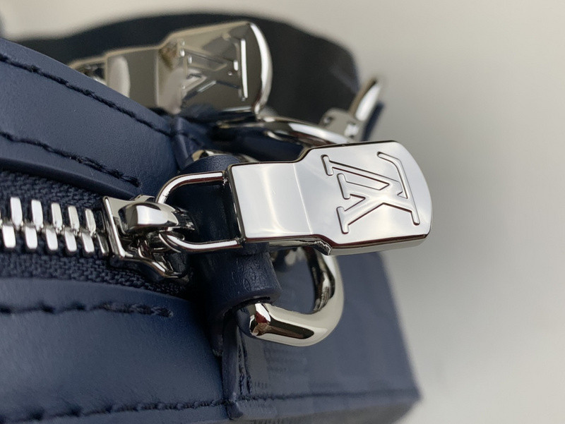 Louis Vuitton Trio Jm messenger