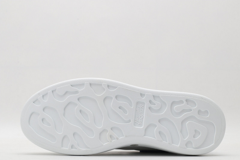 ALEXANDER MCQUEEN SNEAKER