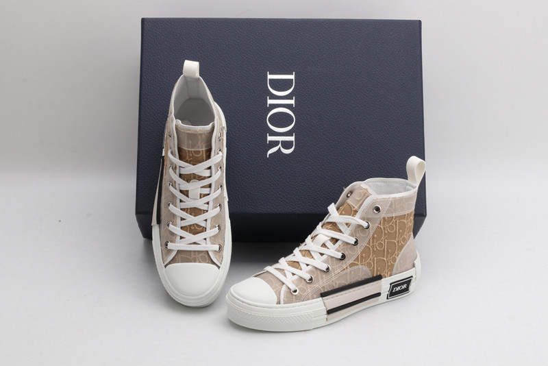 D B23 HIGH-TOP SNEAKERS