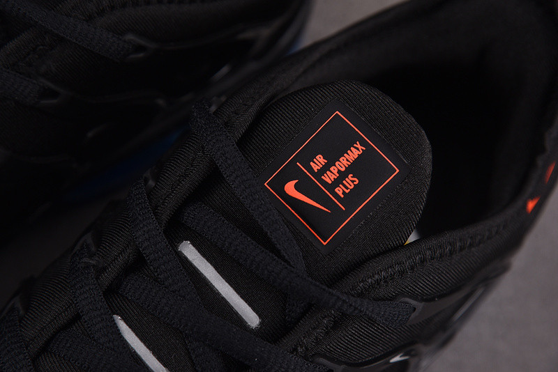 Nike Vapormax Plus Black Red Blue DQ7626-001