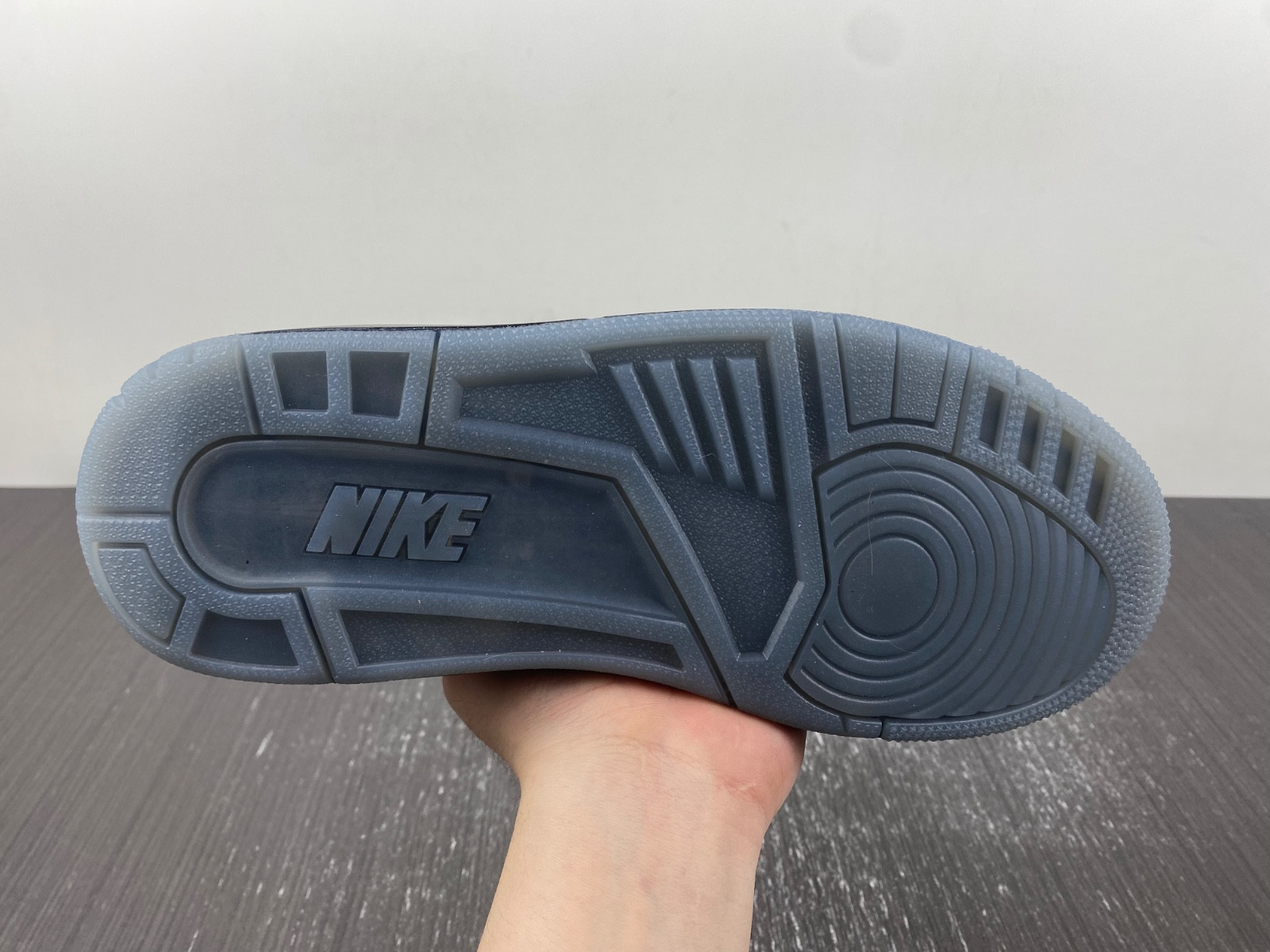 Air Jordan 3 Retro CK9246-551