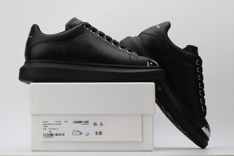 ALEXANDER MCQUEEN SNEAKER