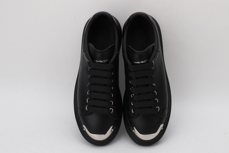 ALEXANDER MCQUEEN SNEAKER