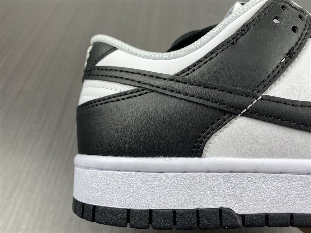 NIKE DUNK LOW NEXT NATURE ‘WHITE/BLACK’ DD1873-102