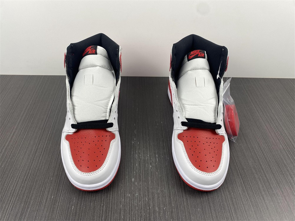 AIR JORDAN 1 RETRO HIGH OG HERITAGE 555088-161