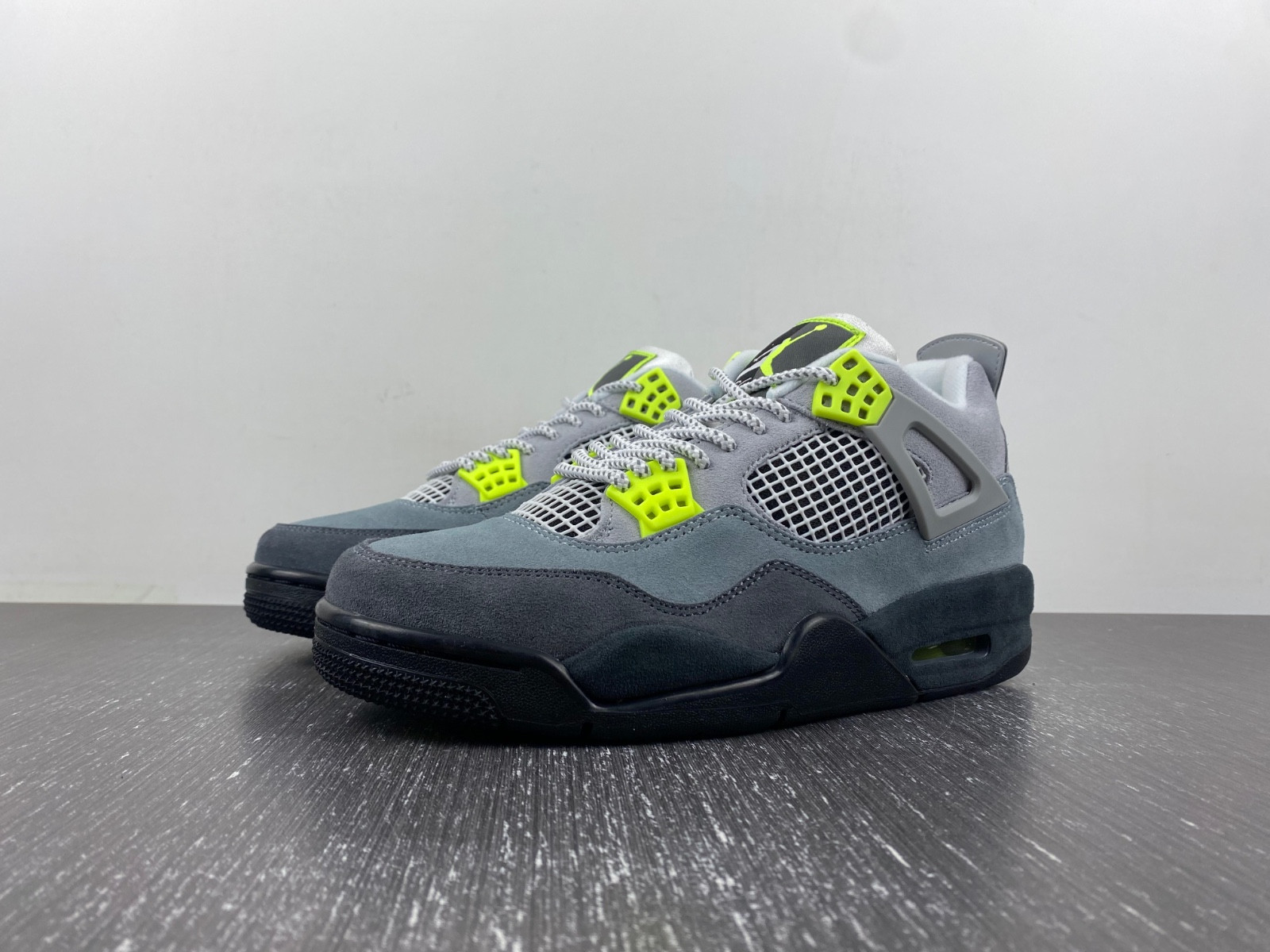 Air Jordan 4 SE Neon CT5342-007