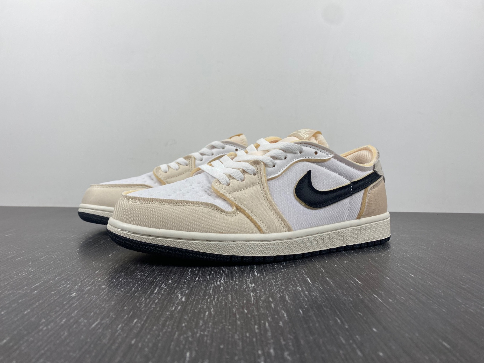 Air Jordan 1 Low OG EX "Sail" DV0982-100