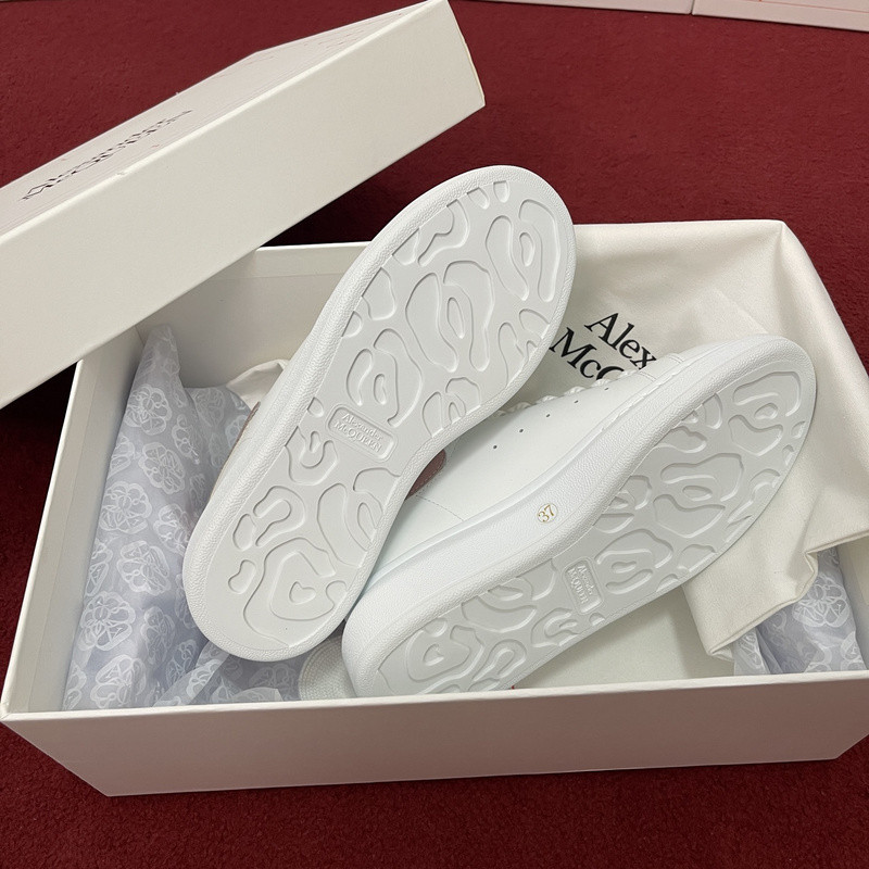 ALEXANDER MCQUEEN SNEAKER