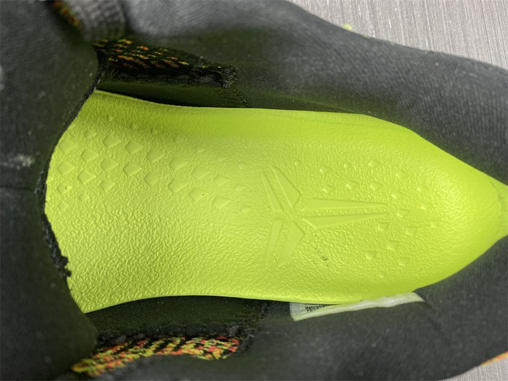 NIKE KOBE 9 “MASTERPIECE” 636602-001