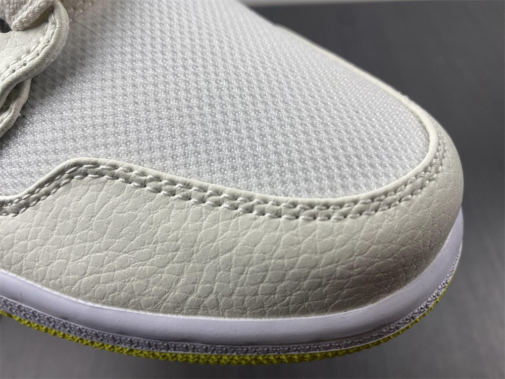 AIR JORDAN 1 MID SE VOLTAGE YELLOW DB2822-107