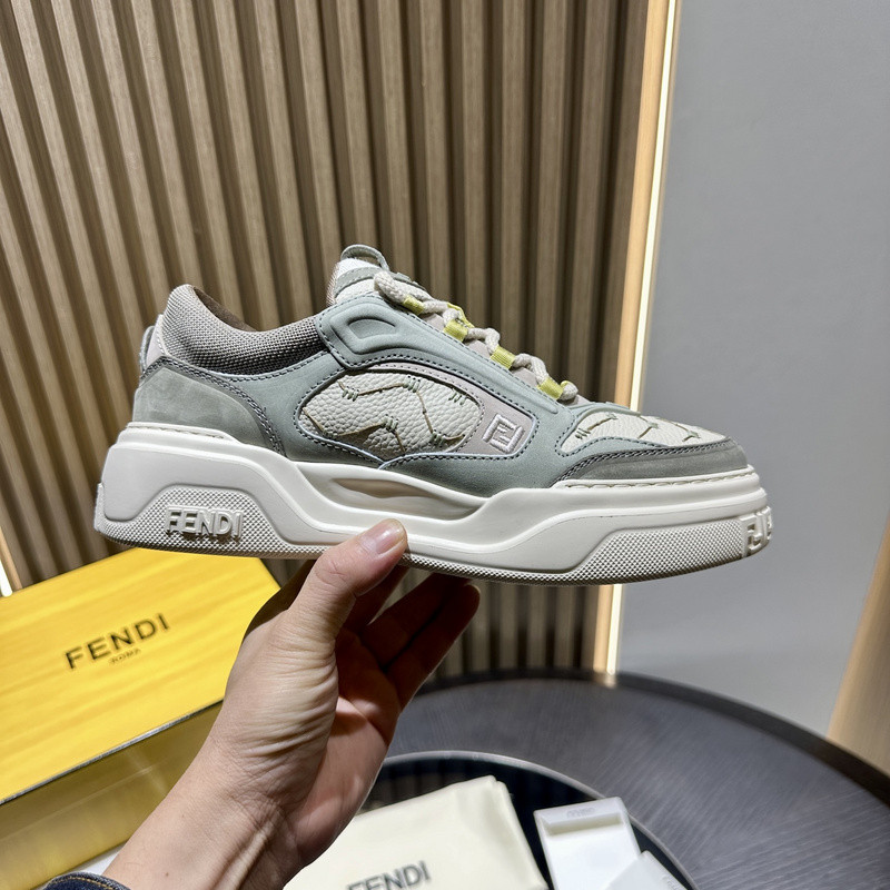 FENDI SNEAKERS