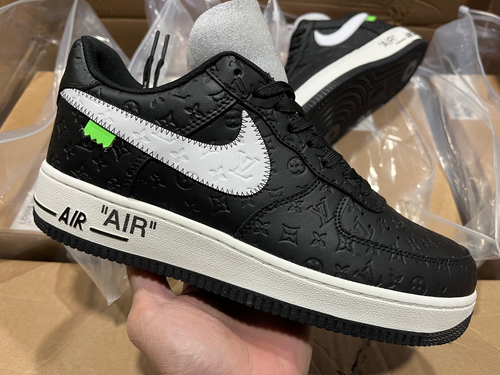 NIKE AIR FORCE 1 LOW BY VIRGIL ABLOH