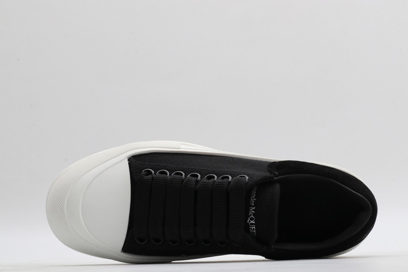 ALEXANDER MCQUEEN SNEAKER