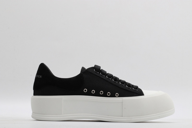 ALEXANDER MCQUEEN SNEAKER