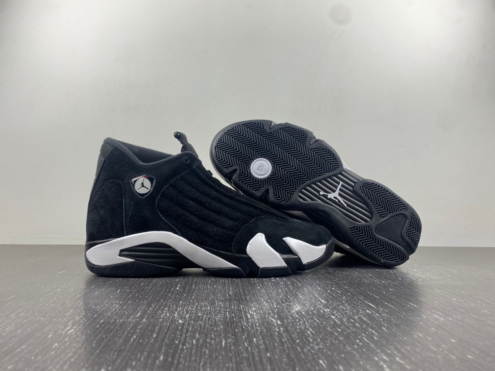 Air Jordan 14 "Black/White/University Red" 487471-016