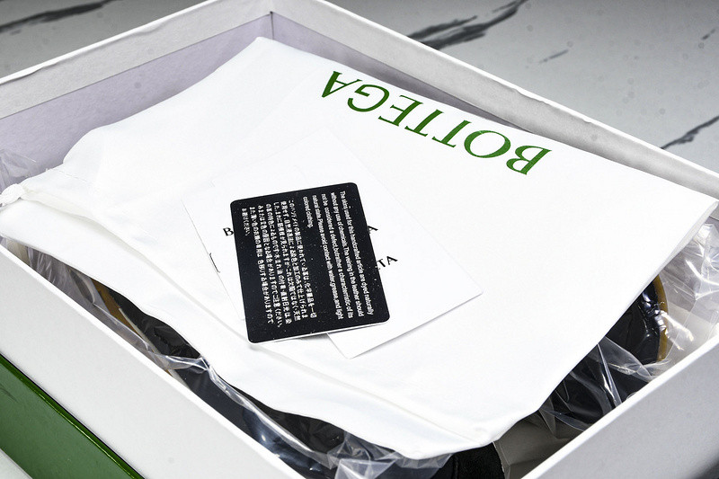 Bottega Veneta Orbit Sneaker