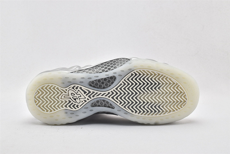 nike air foamposite one Ch*0me white aa3963-100