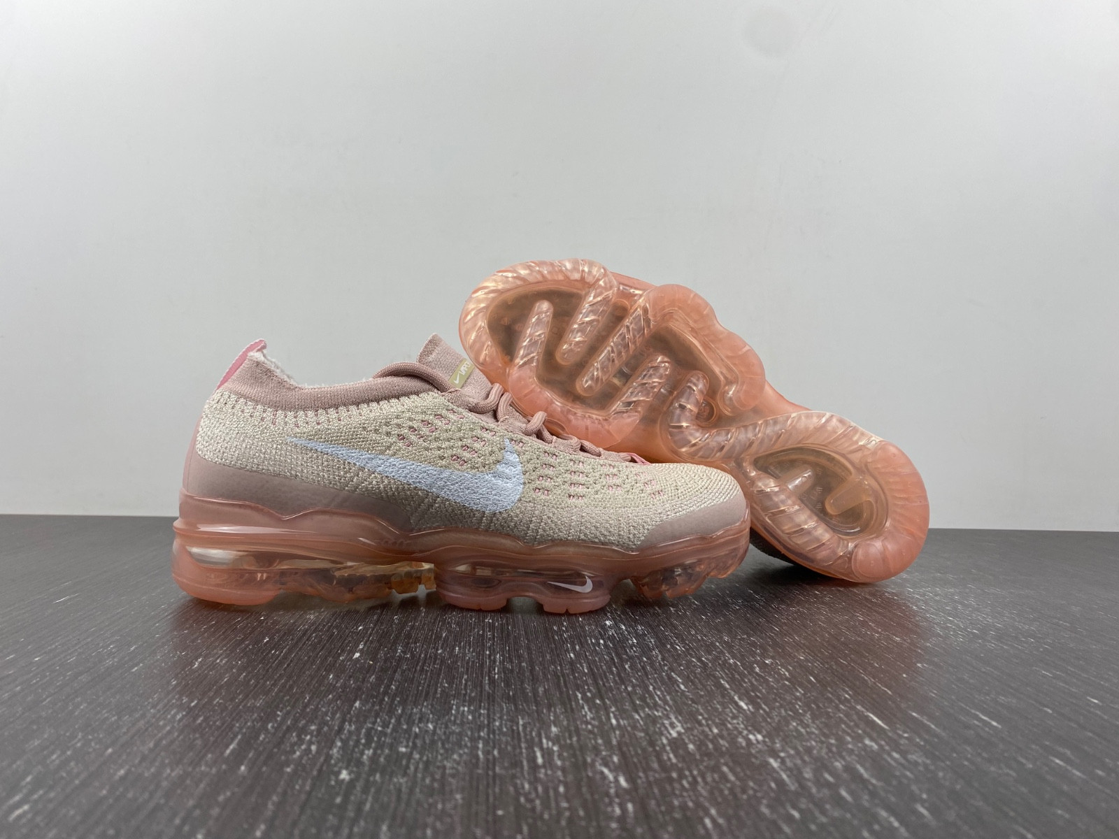 Nike Air VaporMax 2023 Flyknit Oatmeal Pearl Pink DV6840-101