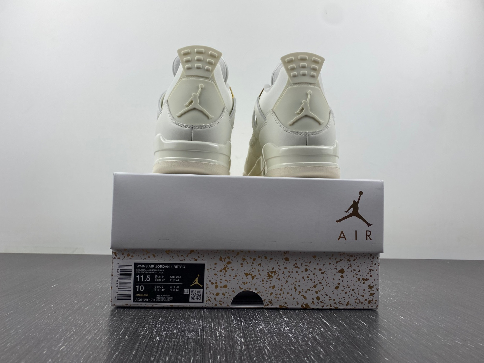 Air Jordan 4 Retro "Sail" AQ9129-170