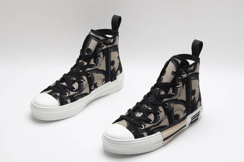 D B23 HIGH-TOP SNEAKERS