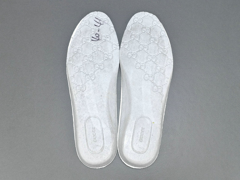 G*u*i re-web sneakers