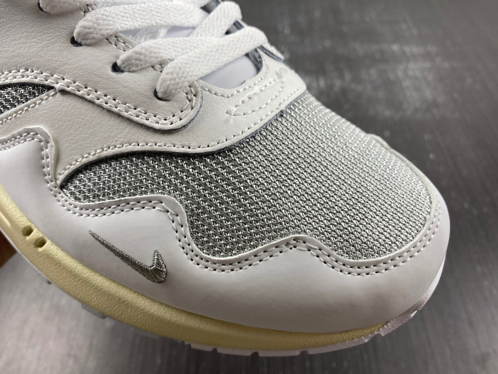 Patta Nike Air Max 1 White Silver DQ0299-100