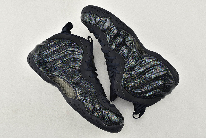 (WMNS) Nike Air Foamposite One 