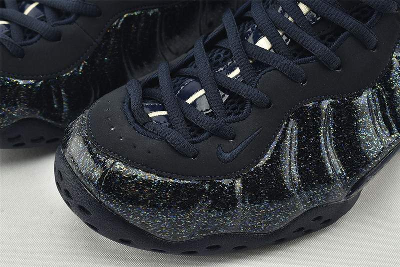 (WMNS) Nike Air Foamposite One 