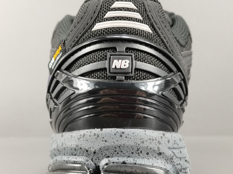 New Balance 1906R Cordura Pocket Black M1906ROC
