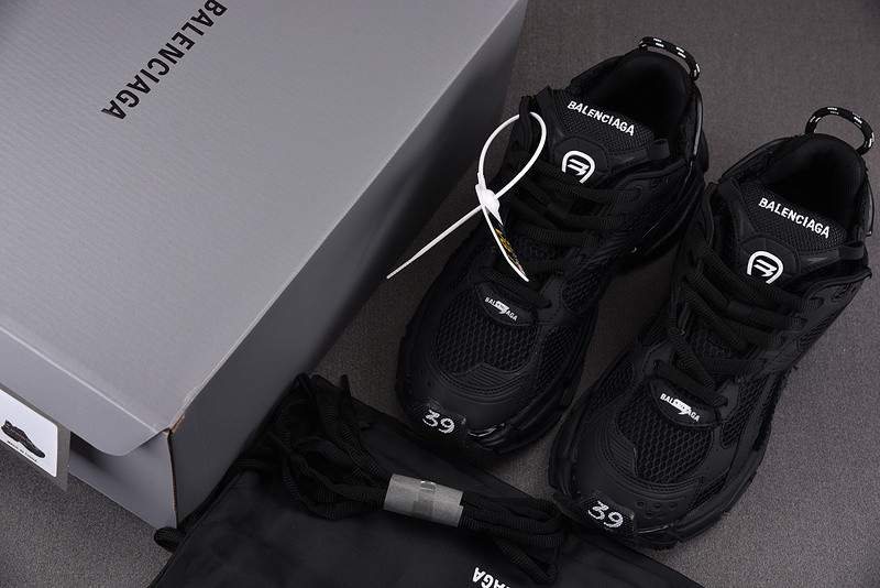 Ba*len*cia*ga runner 772767 w3rbt 1005(it