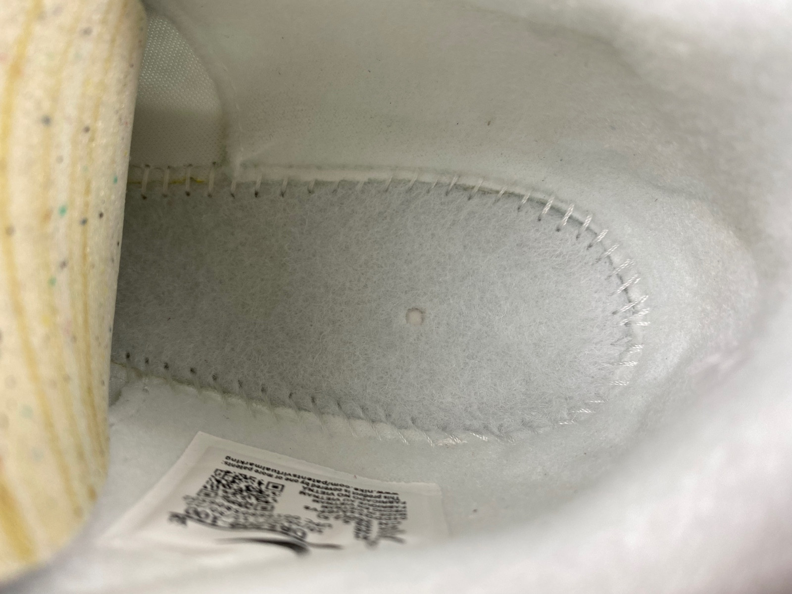 Social x Nike woven "White" DR5209-100