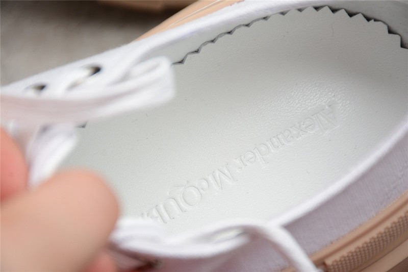 ALEXANDER MCQUEEN SNEAKER