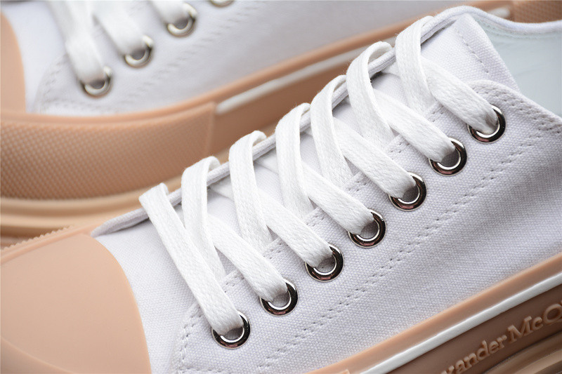 ALEXANDER MCQUEEN SNEAKER