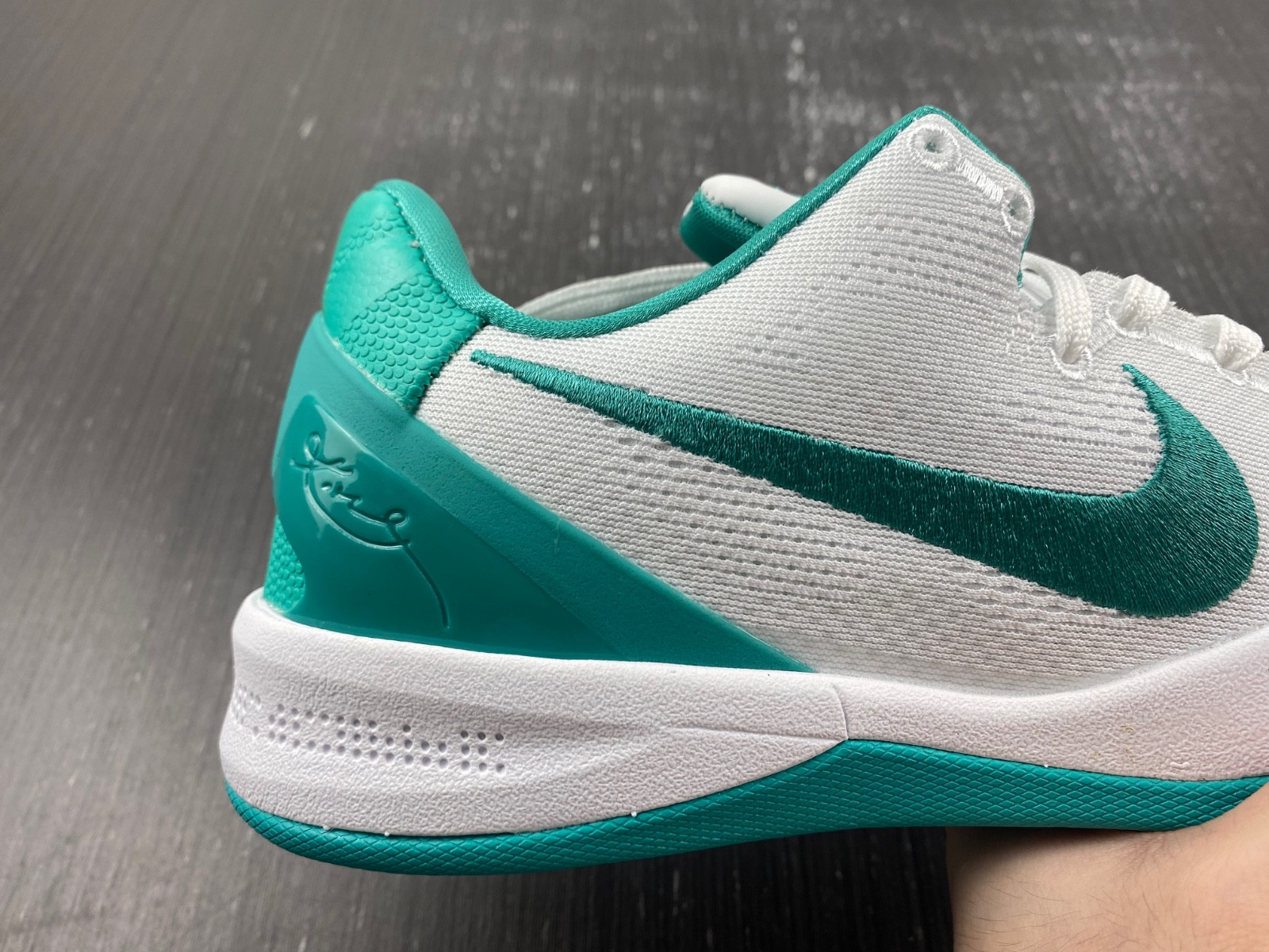 Nike Kobe 8 Protro White Radiant Emerald FQ3549-101