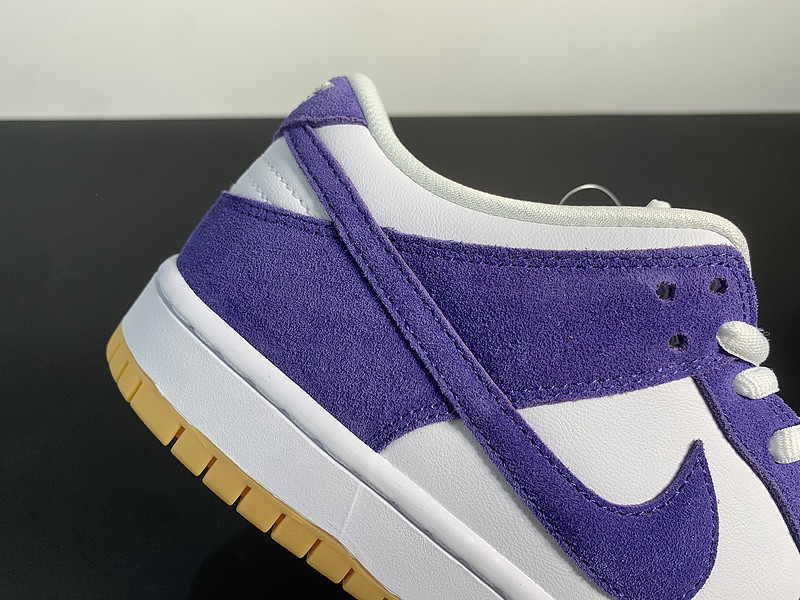 Nike SB Dunk Low Pro ISO Orange Label Court Purple DV5464-500