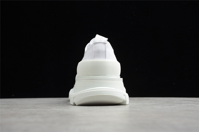 ALEXANDER MCQUEEN SNEAKER