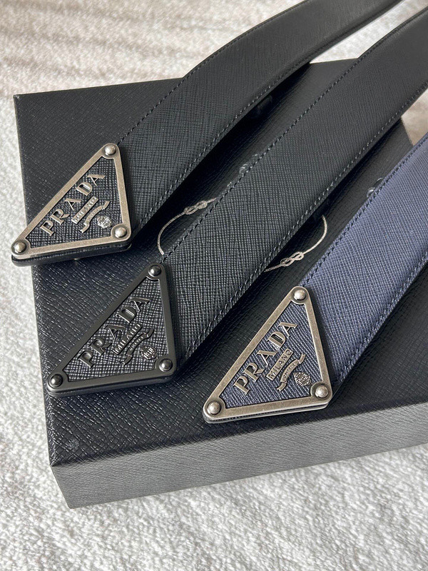prada belt (navy blue)