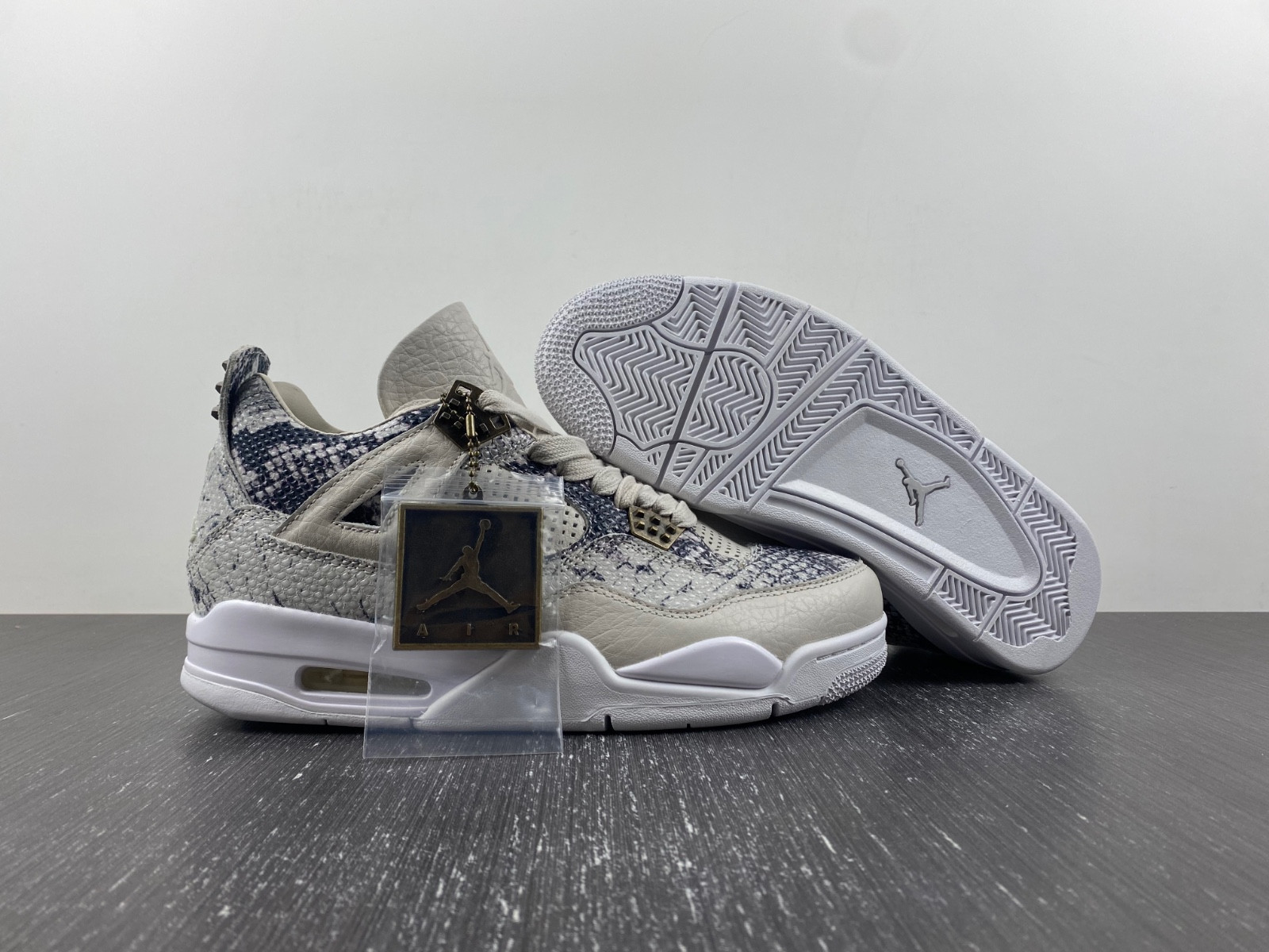Air Jordan 4 Premium “Snakeskin” B19139-030