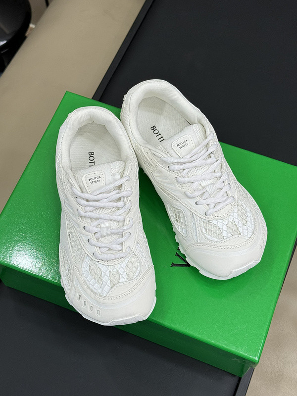 Bo*te*ga ve*ne*ta orbit sneaker