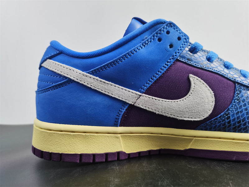 UNDEFEATED X NIKE DUNK LOW ‘ROYAL/PURPLE’ DH6508-400