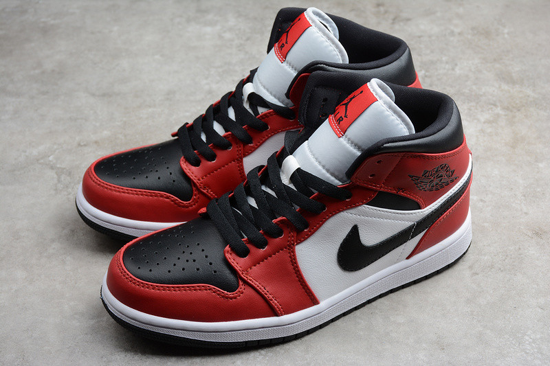 Air Jordan 1 Mid Chicago Black Toe 554724-069