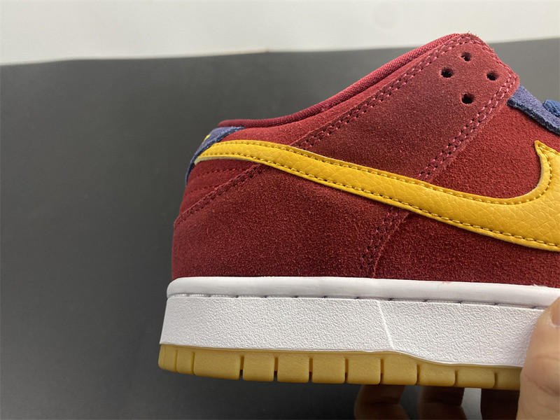 NIKE SB DUNK LOW “BARCELONA” DJ0606-400