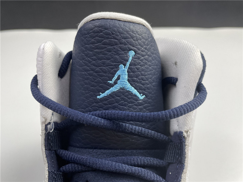 Air Jordan 13 “Dark Powder Blue ” 414571-144